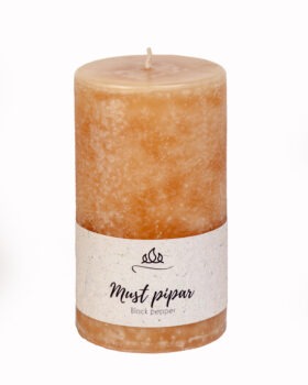 Scented candle Black pepper  You can smell the spice of black pepper in the air. A spice more than 2,000 years old, that is believed to have an air-purifying and respiratory-relieving effect.